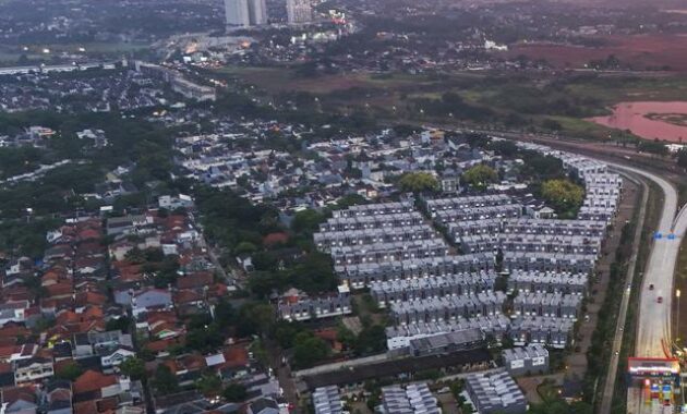 Ilmu Ekonomi Tingkatan 4 vs 3: Pilih yang Terbaik untuk Ujian?